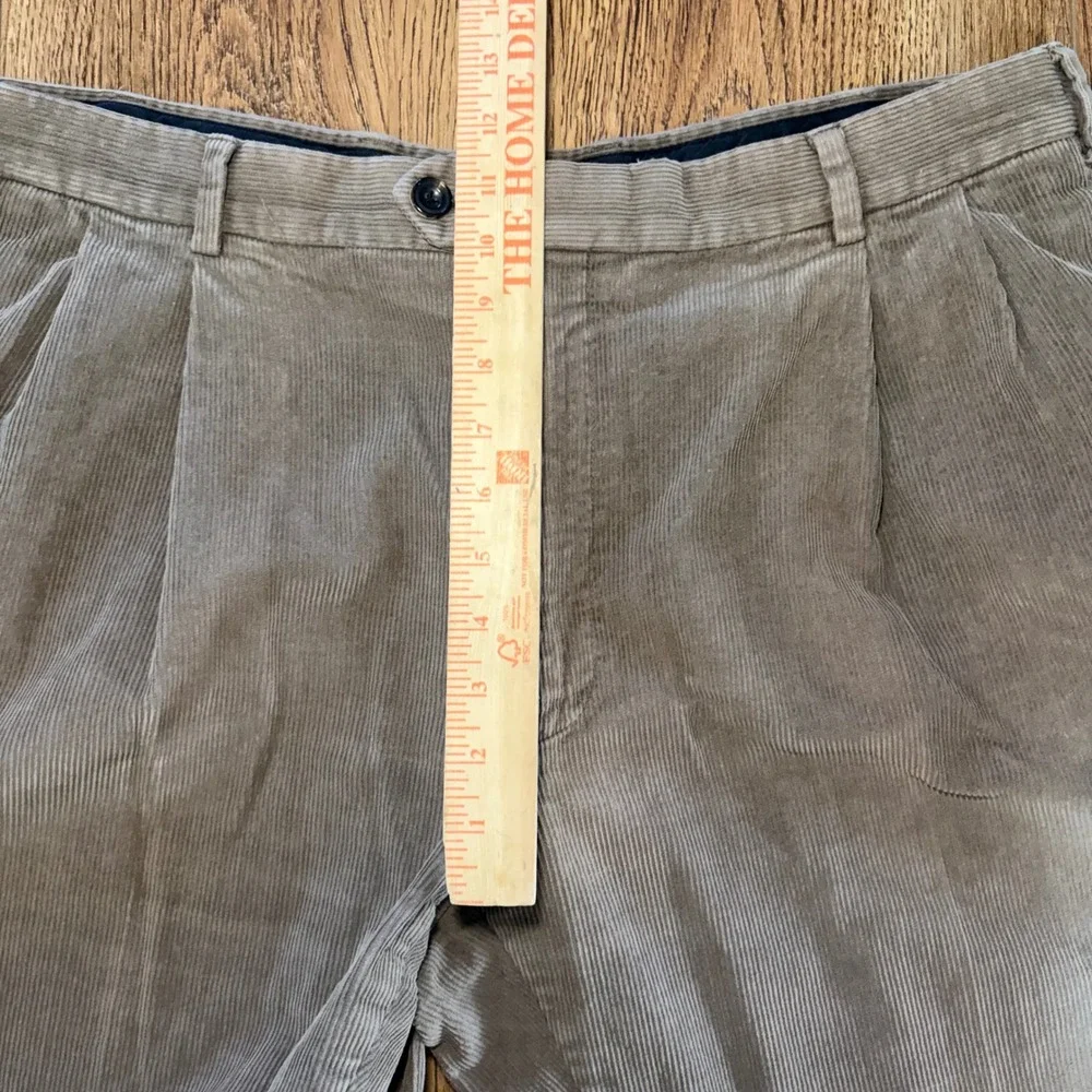 Jos.‎ A. Bank Mens Pleated Corduroy Pants Taupe Brown Straight Leg 38x31 Relaxed